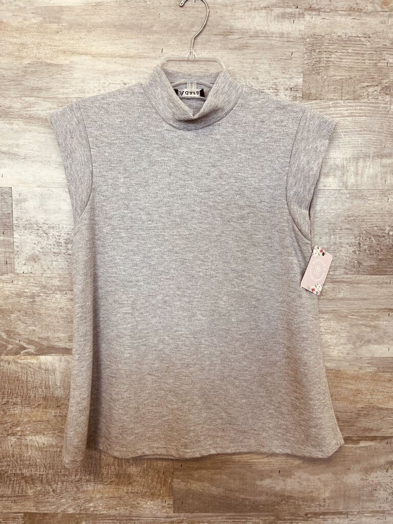 (S) Adara Grey Cap Sleeve Top Womens