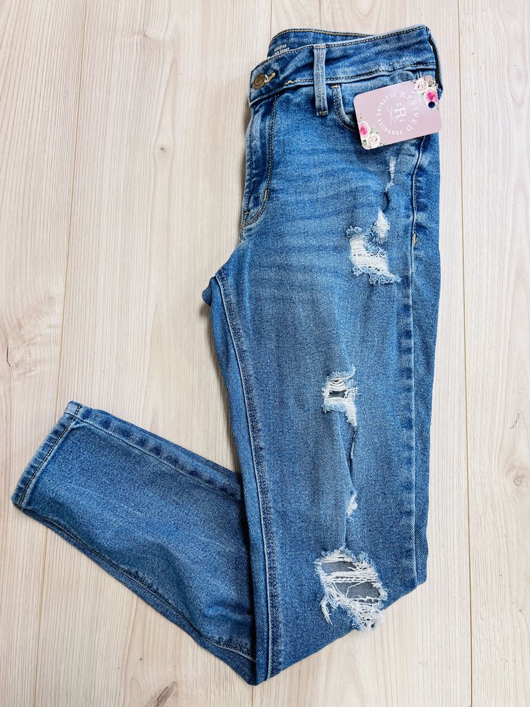 (4) Old Navy Distressed Jeans Wommens